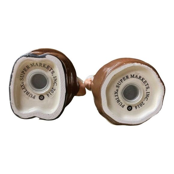 The Pilgrim Pair Limited Edition Salt & Pepper Shaker Set 2014 Thanksgiving - Picture 5 of 6